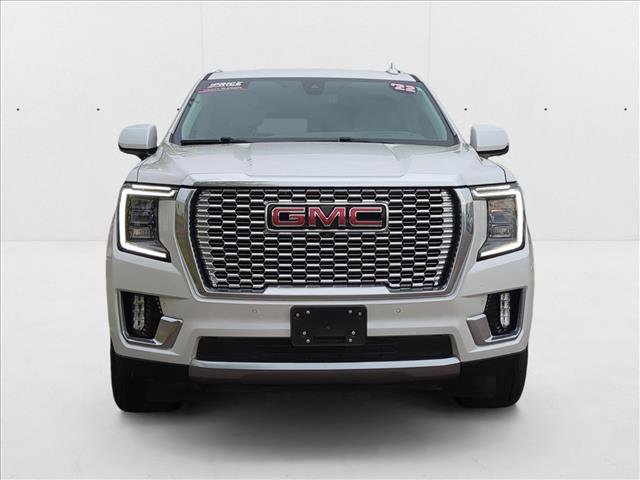 Used 2022 GMC Yukon XL Denali image 2