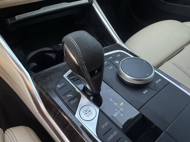 Used 2022 BMW 330i Sedan w/ Convenience Package RWD image 19