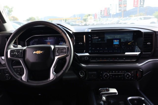 Used 2023 Chevrolet Silverado 1500 LTZ image 21