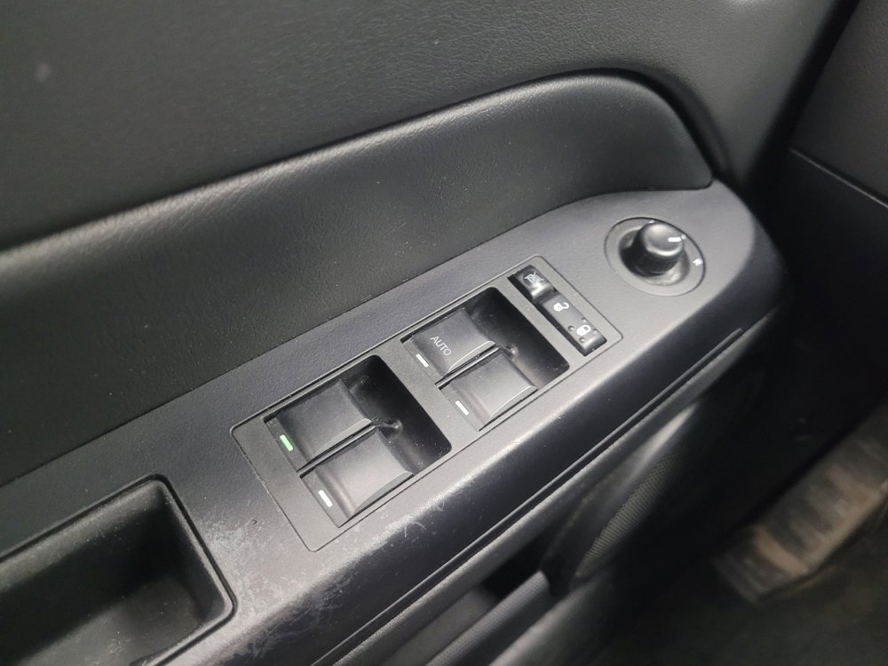Used 2016 Jeep Compass Sport w/ Power Value Group AWD/4WD image 27