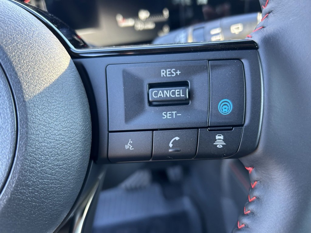 New 2025 Nissan Kicks SR w/ Illumination Package image 14