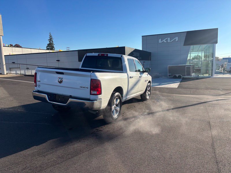 Used 2018 RAM 1500 Classic SLT AWD/4WD image 8