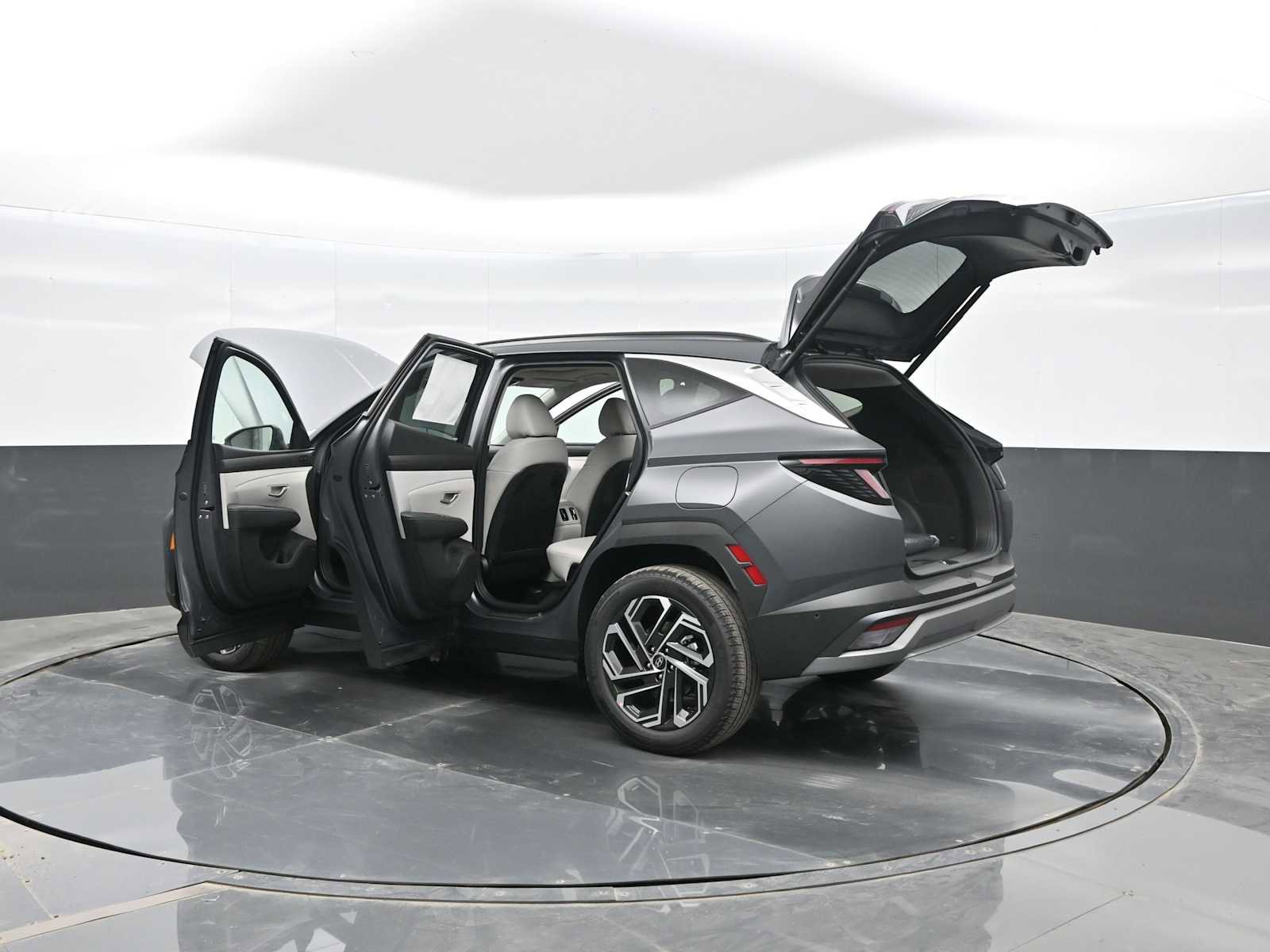 New 2026 Hyundai Tucson Limited image 42