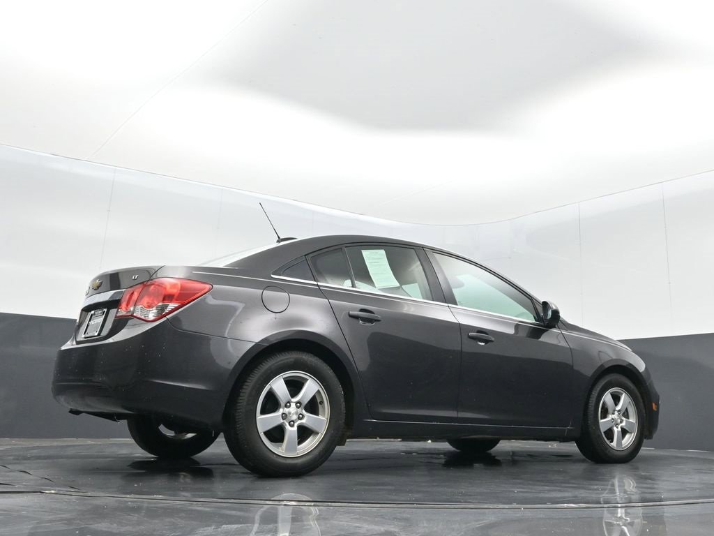 Used 2015 Chevrolet Cruze LT image 23