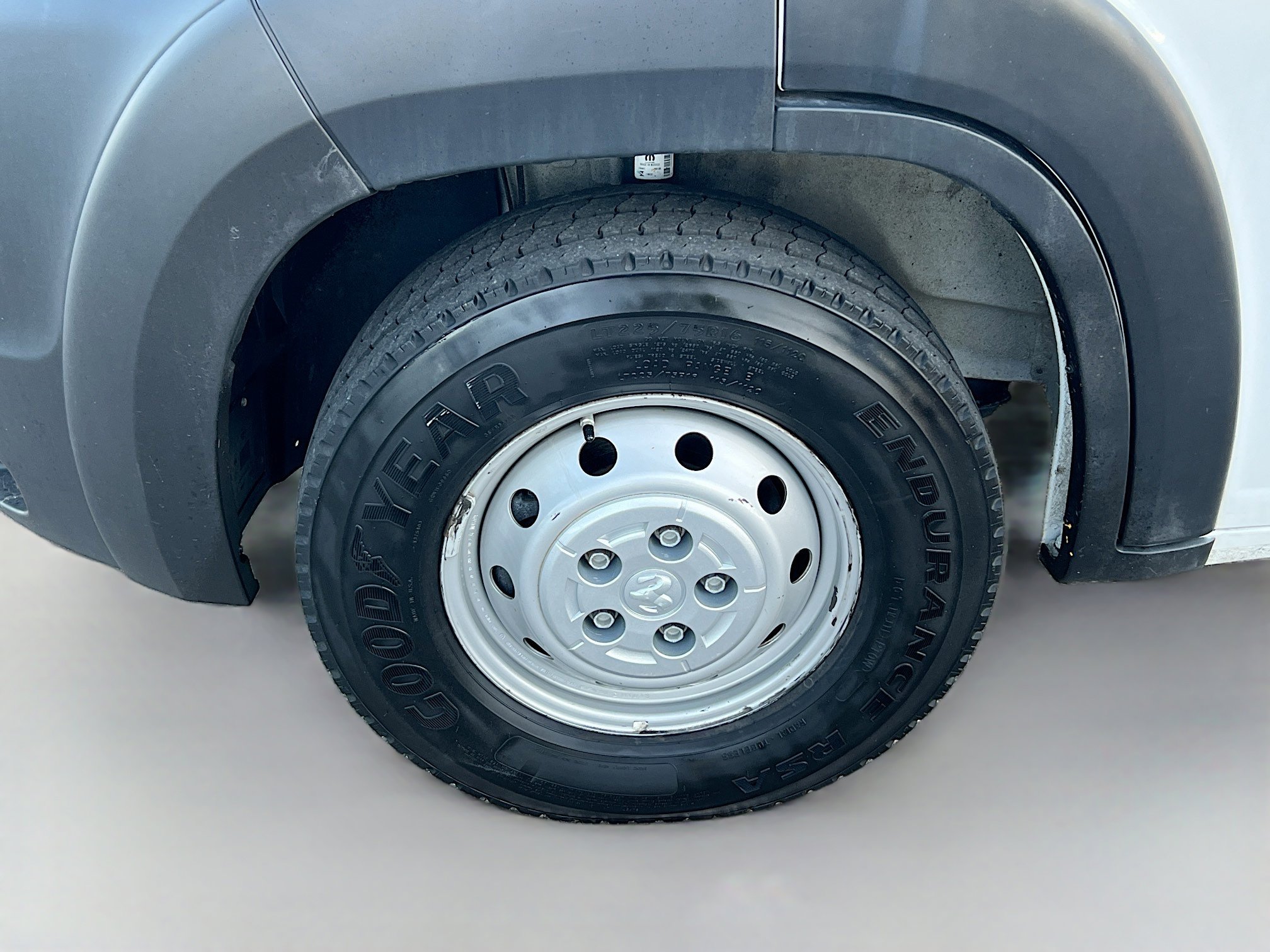 Used 2022 RAM ProMaster 2500 w/ Convenience Group image 13