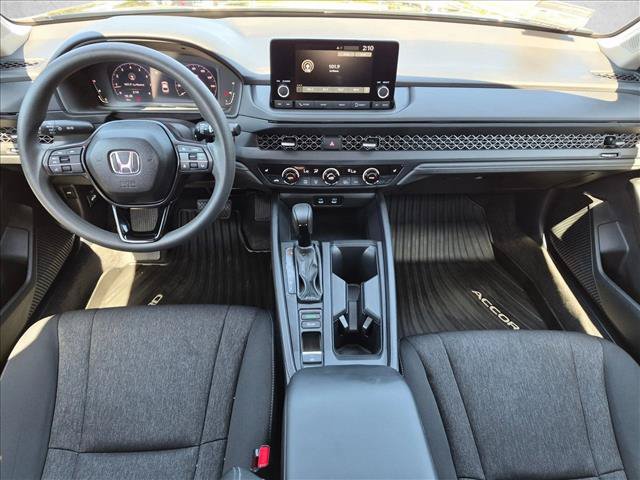 Used 2025 Honda Accord SE image 17
