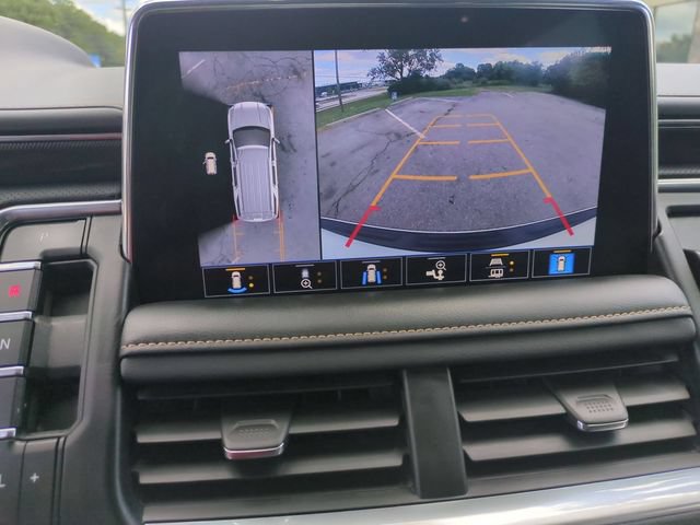Certified 2021 GMC Yukon AT4 w/ Rear Media and Nav Package AWD/4WD image 15