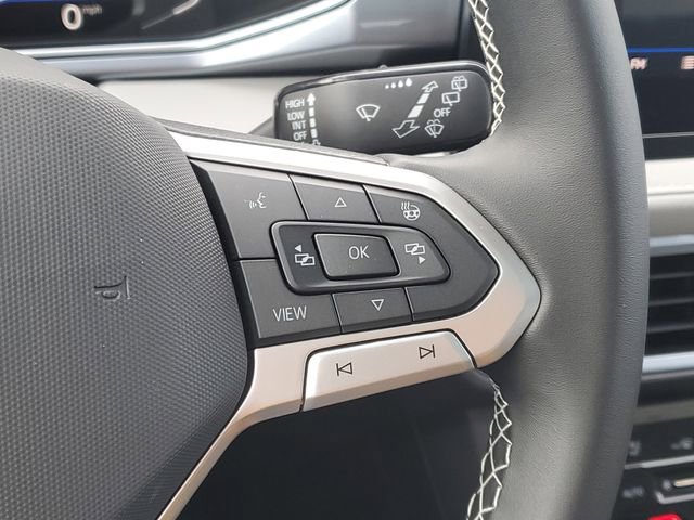 New 2026 Volkswagen Taos SEL AWD/4WD image 17