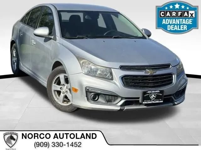Used 2016 Chevrolet Cruze LT FWD image 1