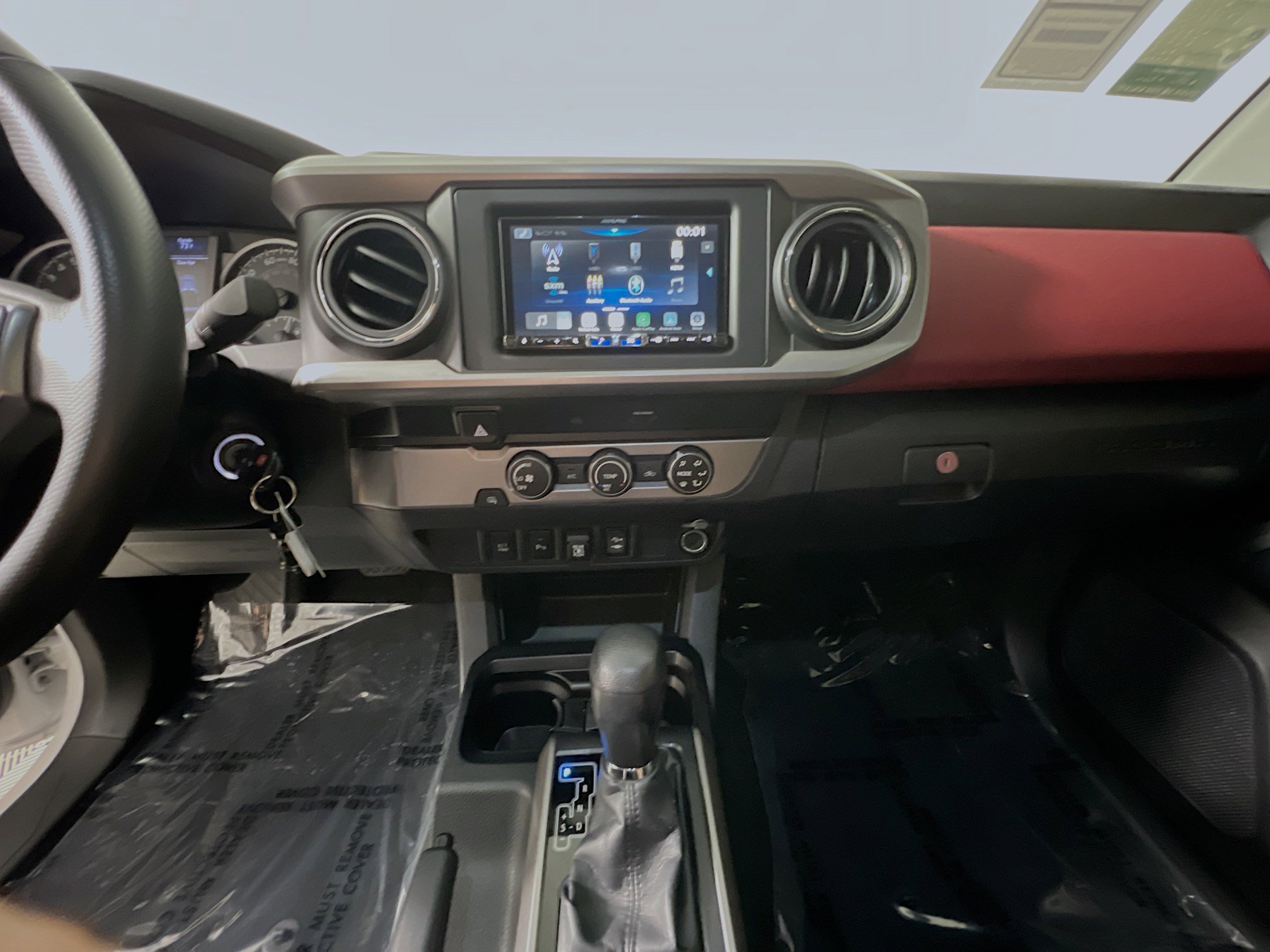Used 2019 Toyota Tacoma SR5 image 24