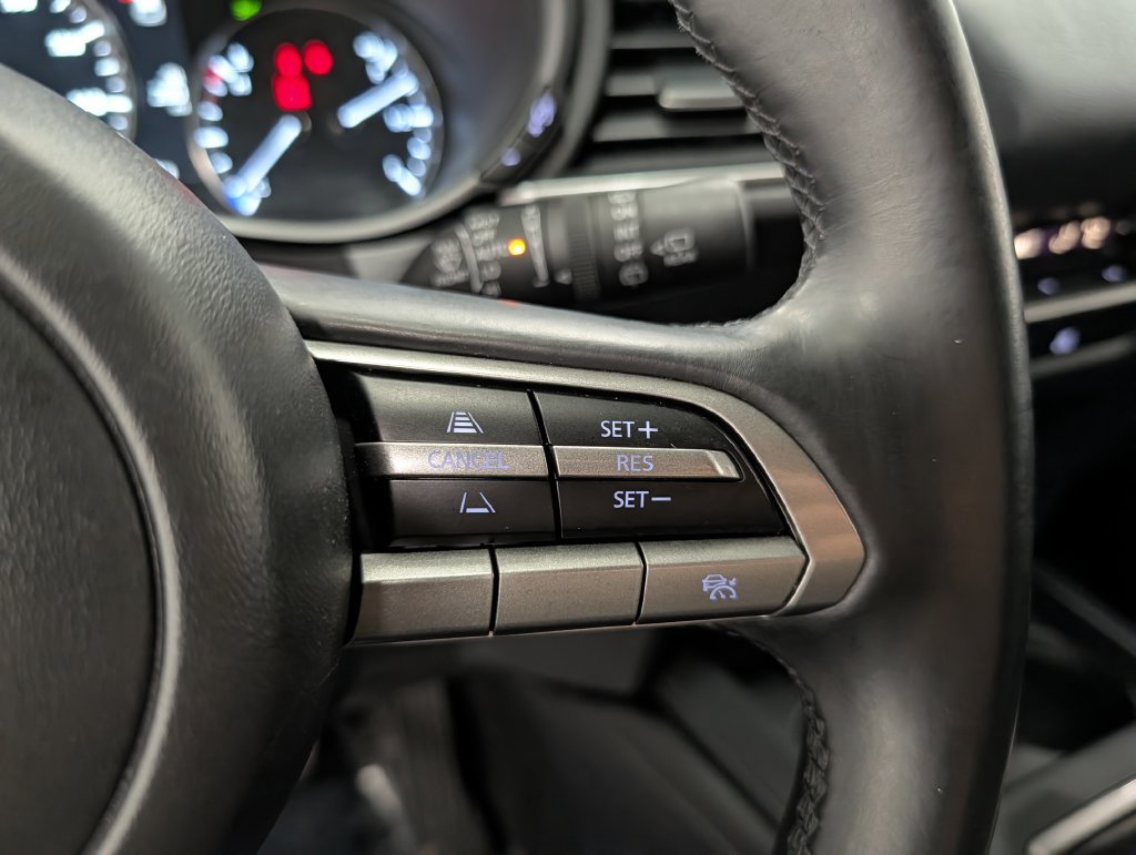 Certified 2023 MAZDA CX-30 AWD 2.5 S w/ Select Package image 19