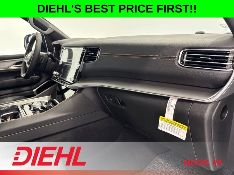 New 2026 Jeep Grand Wagoneer 4WD image 21