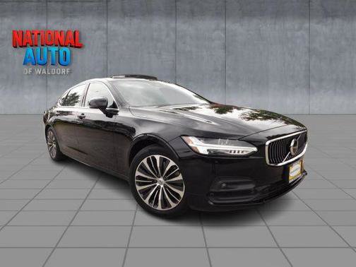 Used 2022 Volvo S90 B6 Momentum AWD/4WD image 1