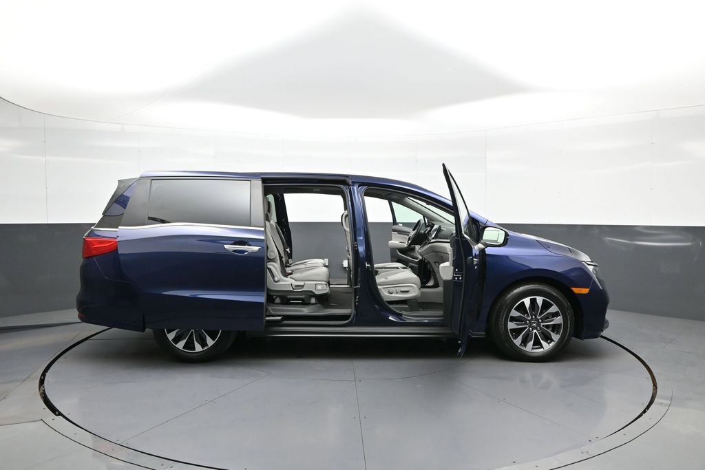 Certified 2024 Honda Odyssey EX-L image 44