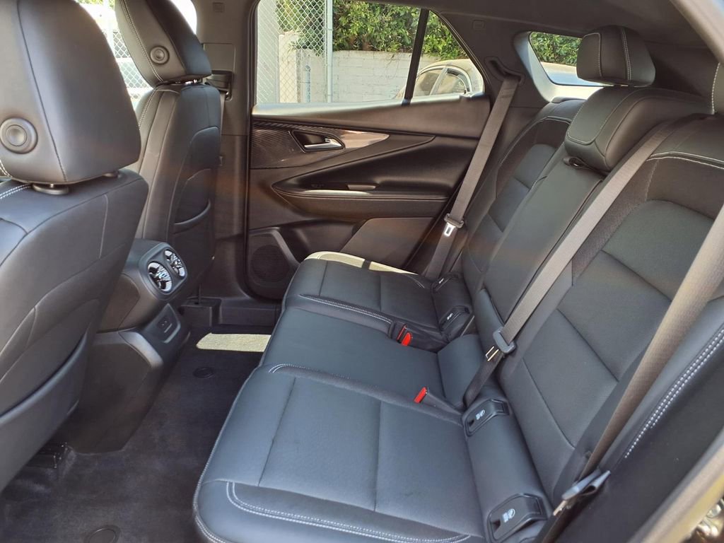 Used 2024 Chevrolet Blazer EV LT AWD/4WD image 15