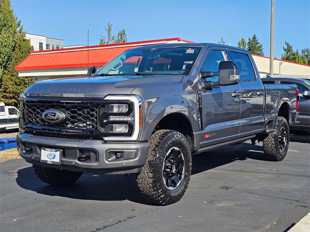New 2026 Ford F250 Lariat image 3