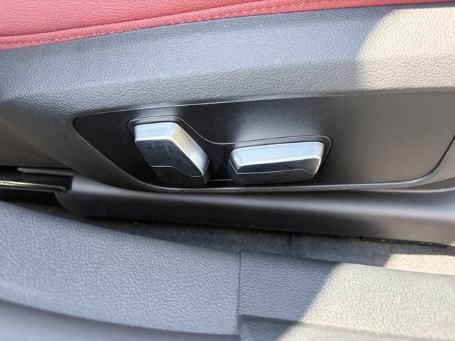 Used 2023 BMW i4 eDrive35 w/ Premium Package RWD image 12
