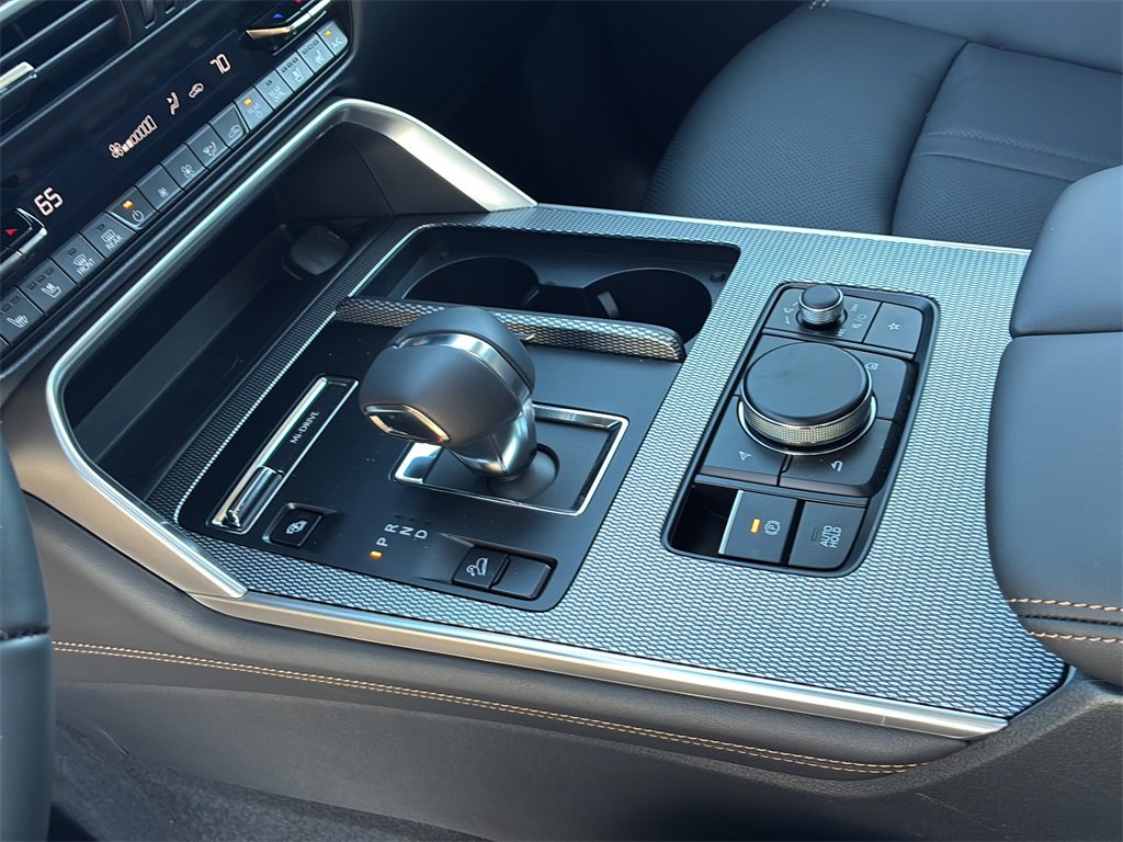 New 2026 MAZDA CX-90 Plug-In Hybrid w/ Preferred image 24
