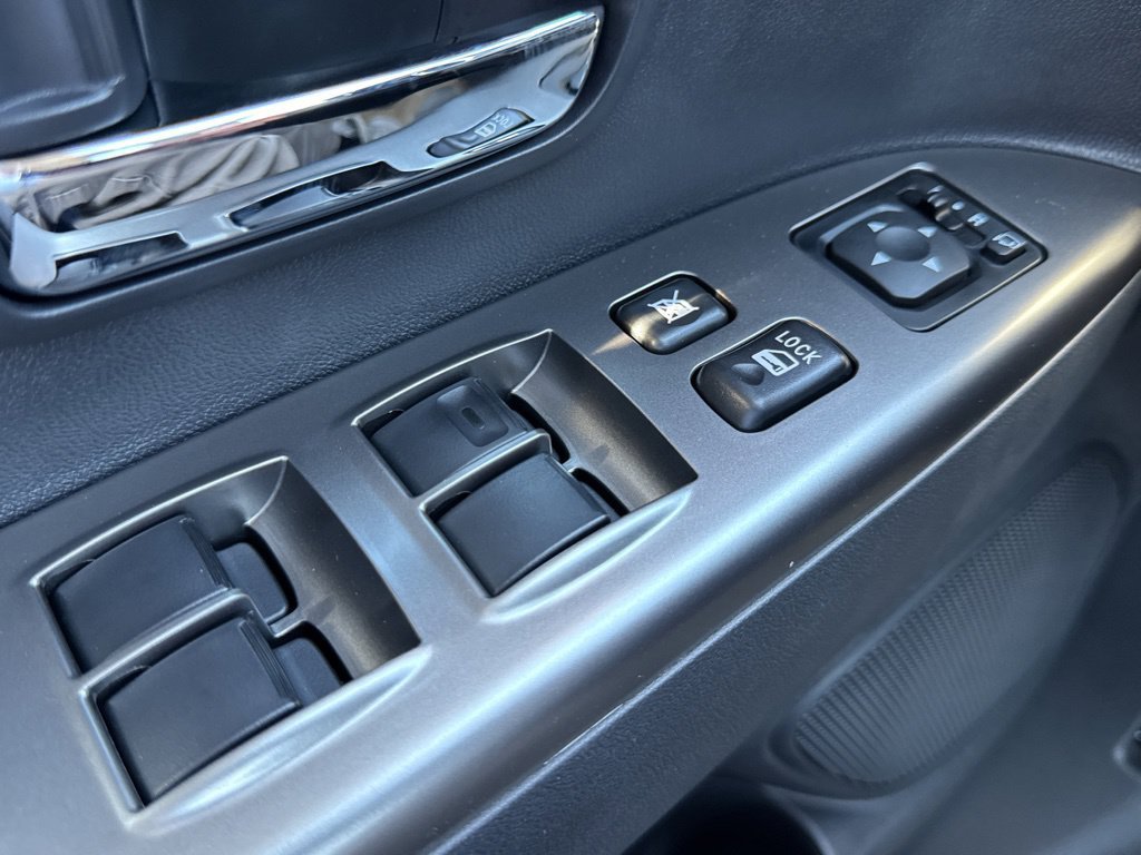 New 2027 Mitsubishi Outlander Sport SE FWD image 32