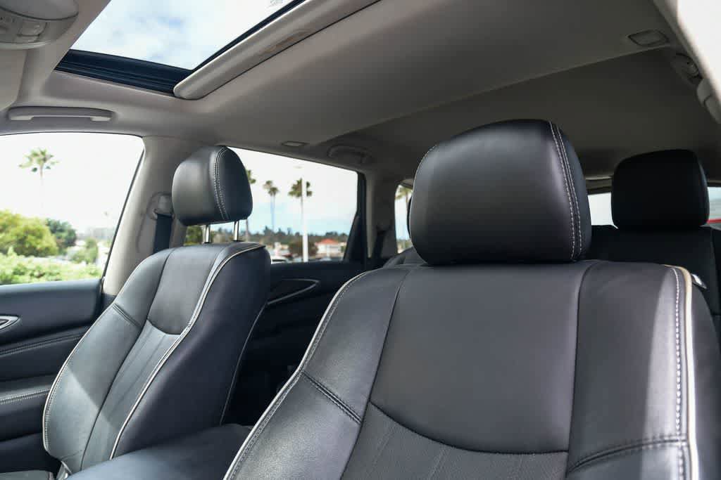 Used 2020 INFINITI QX60 Luxe w/ Essential Package FWD image 17
