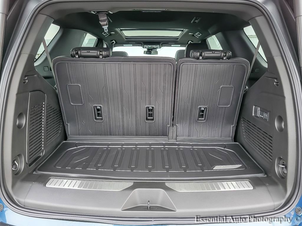 New 2026 GMC Yukon Denali w/ Sun & Power Step Package image 19