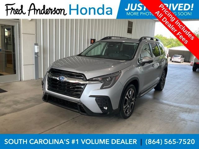 Used 2023 Subaru Ascent Limited w/ Technology Package AWD/4WD image 1