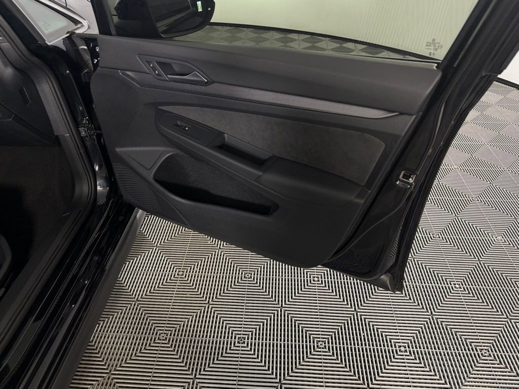 Used 2025 Volkswagen GTI S image 31