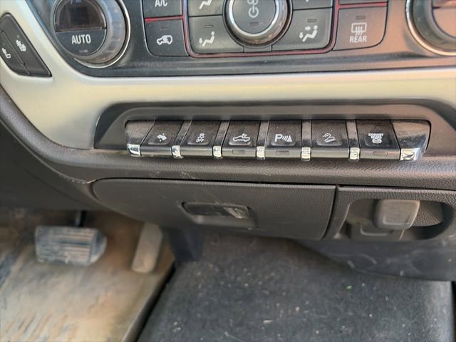 Used 2015 GMC Sierra 2500 SLE w/ SLE Preferred Package image 10