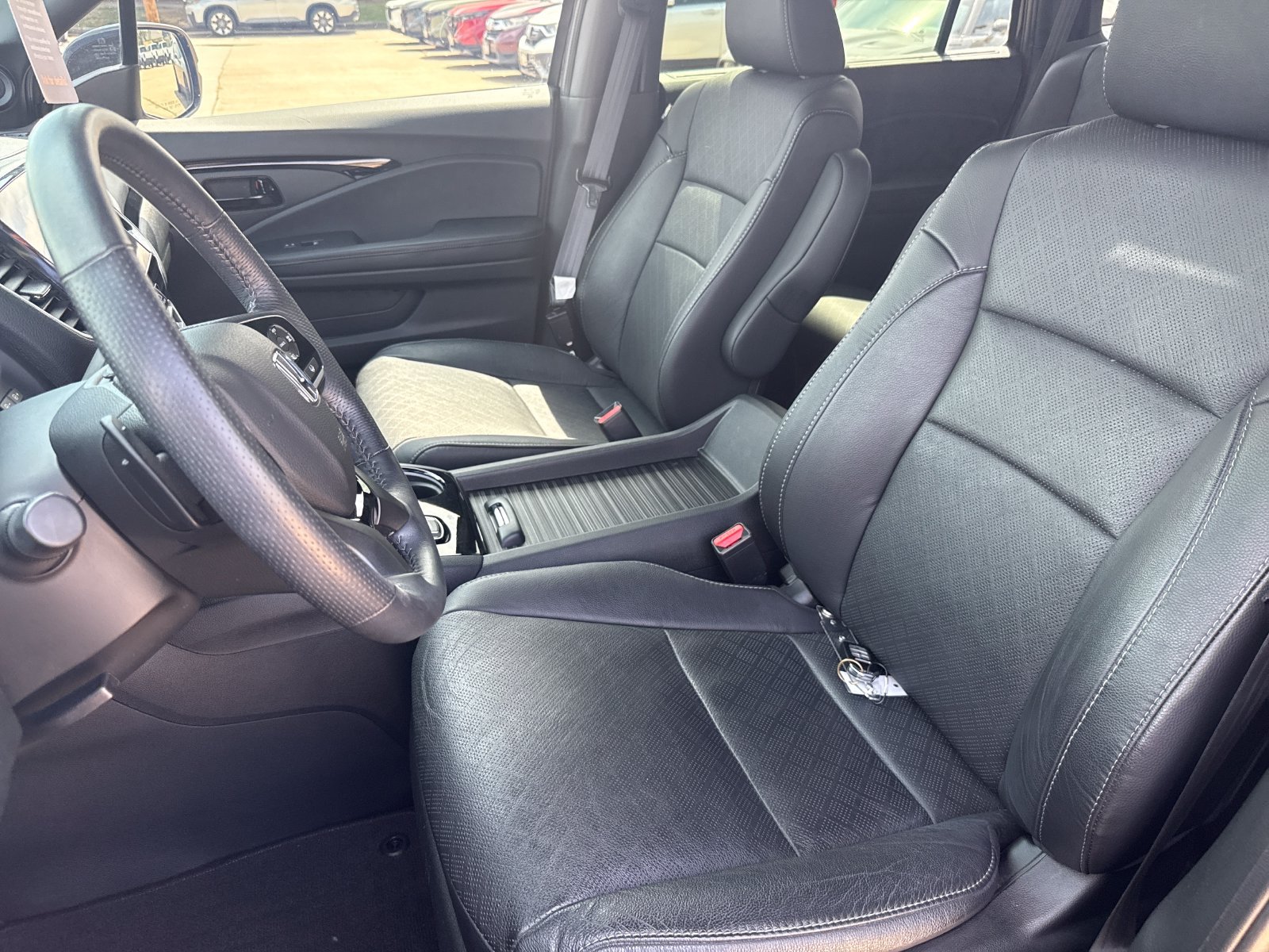 Used 2022 Honda Passport Elite image 18