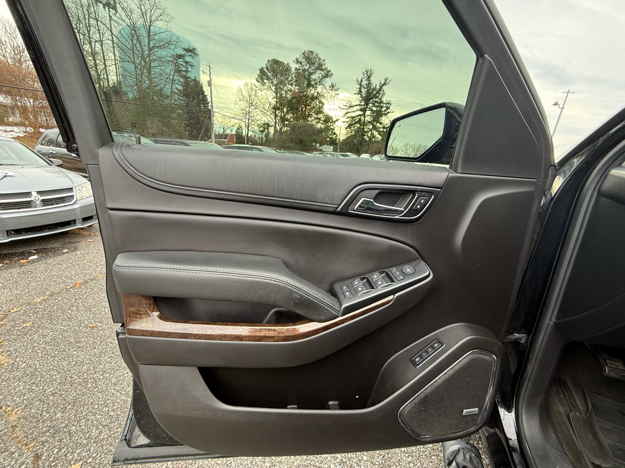 Used 2017 Chevrolet Tahoe LT image 15