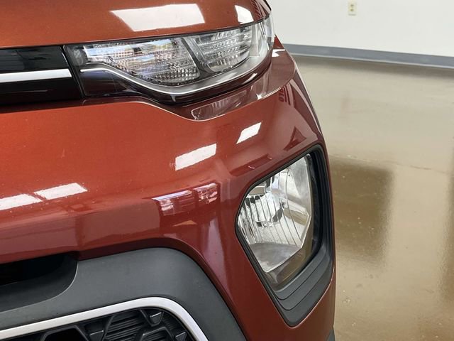 Used 2020 Kia Soul LX image 10