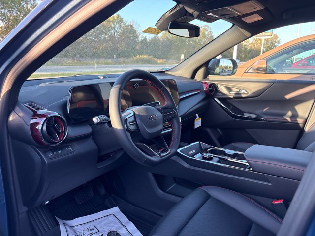 New 2027 Chevrolet Equinox RS w/ Convenience Package III FWD image 31