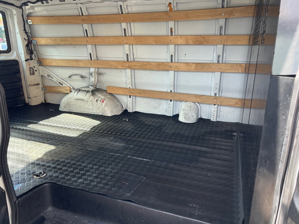 Used 2021 GMC Savana 2500 w/ Driver Convenience Package image 25