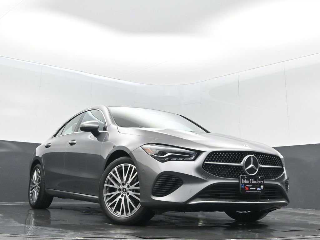 Used 2025 Mercedes-Benz CLA 250 4MATIC image 31