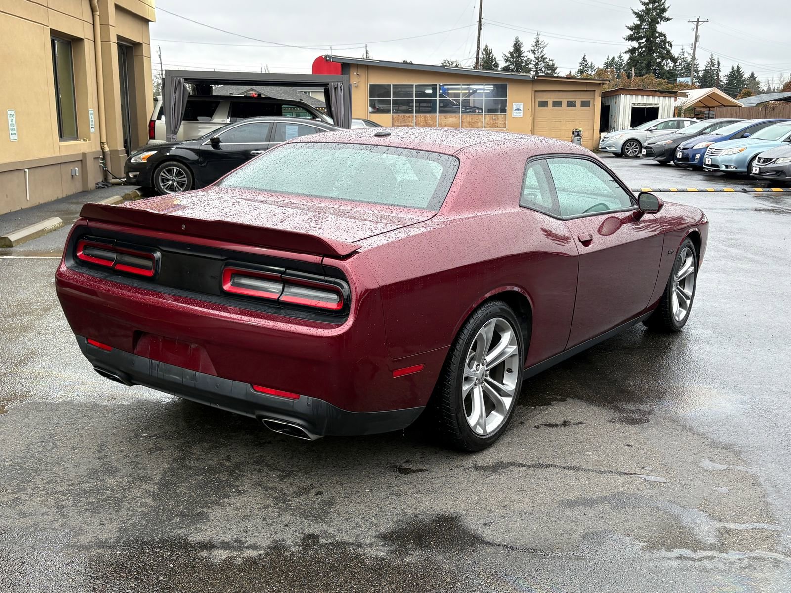 Used 2021 Dodge Challenger R/T RWD image 7