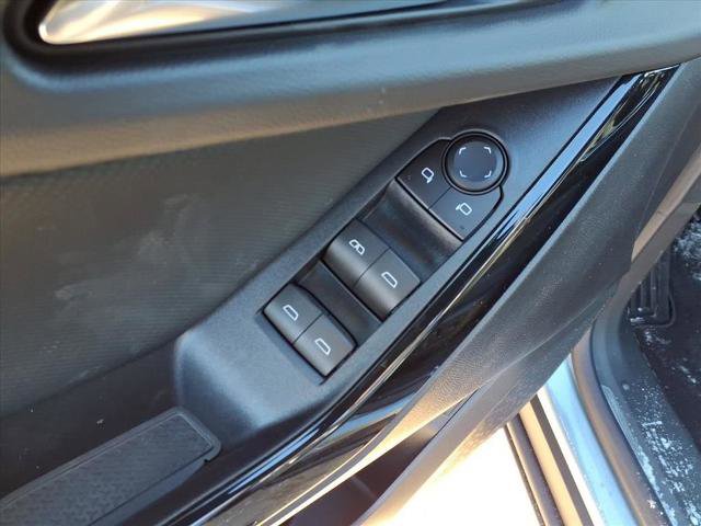 New 2026 Chevrolet Equinox LT w/ Convenience Package II image 17