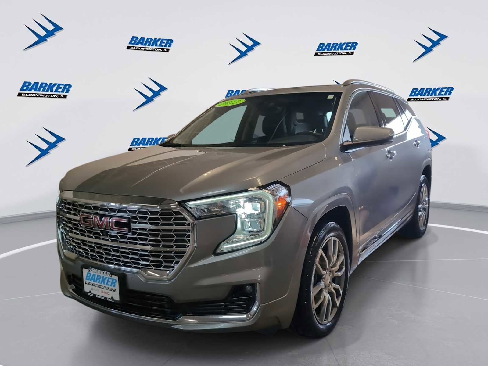 Used 2023 GMC Terrain Denali w/ Denali Premium Package image 1