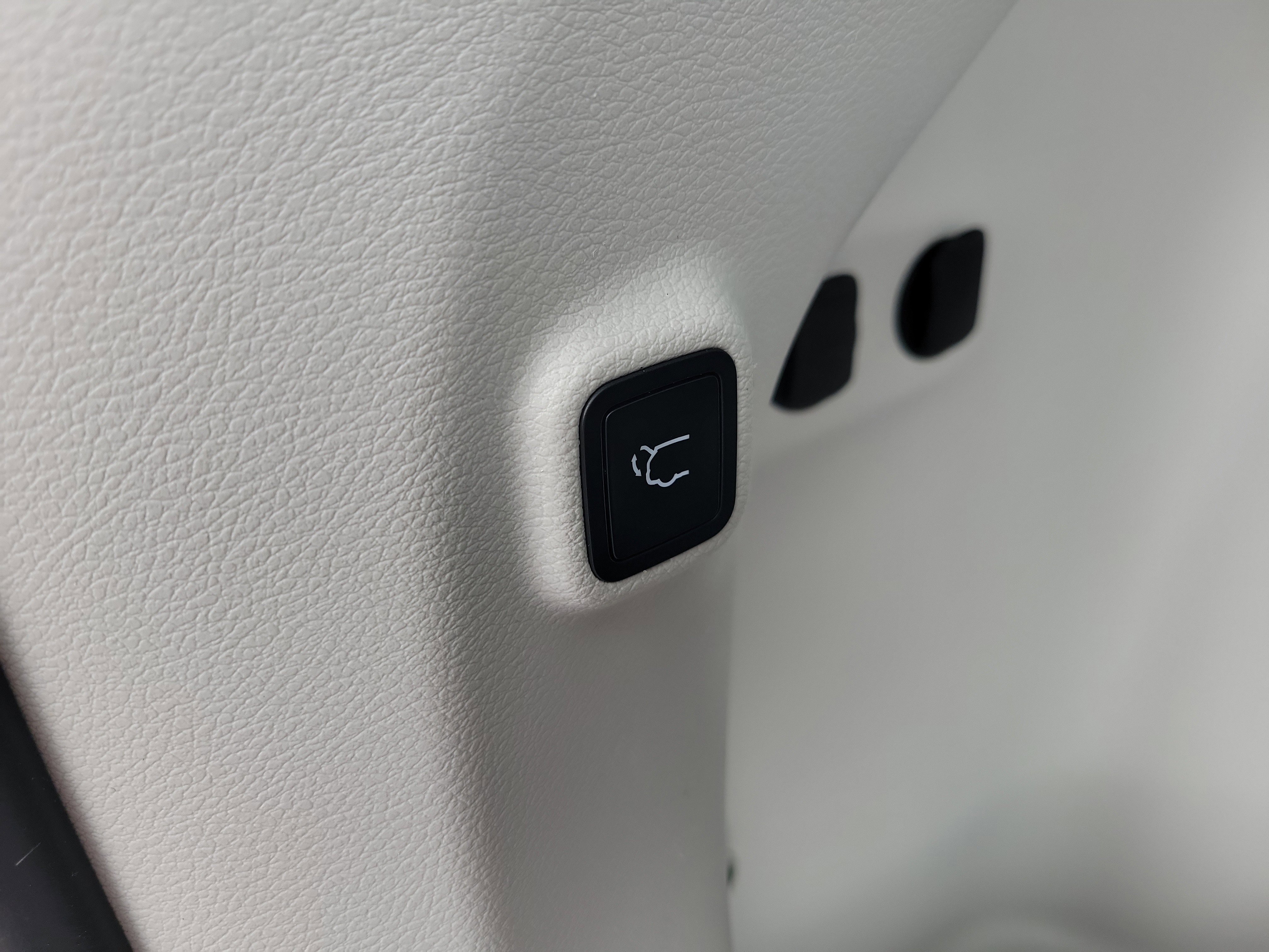 Used 2021 Jeep Cherokee Latitude Lux w/ Sun & Sound Group image 15