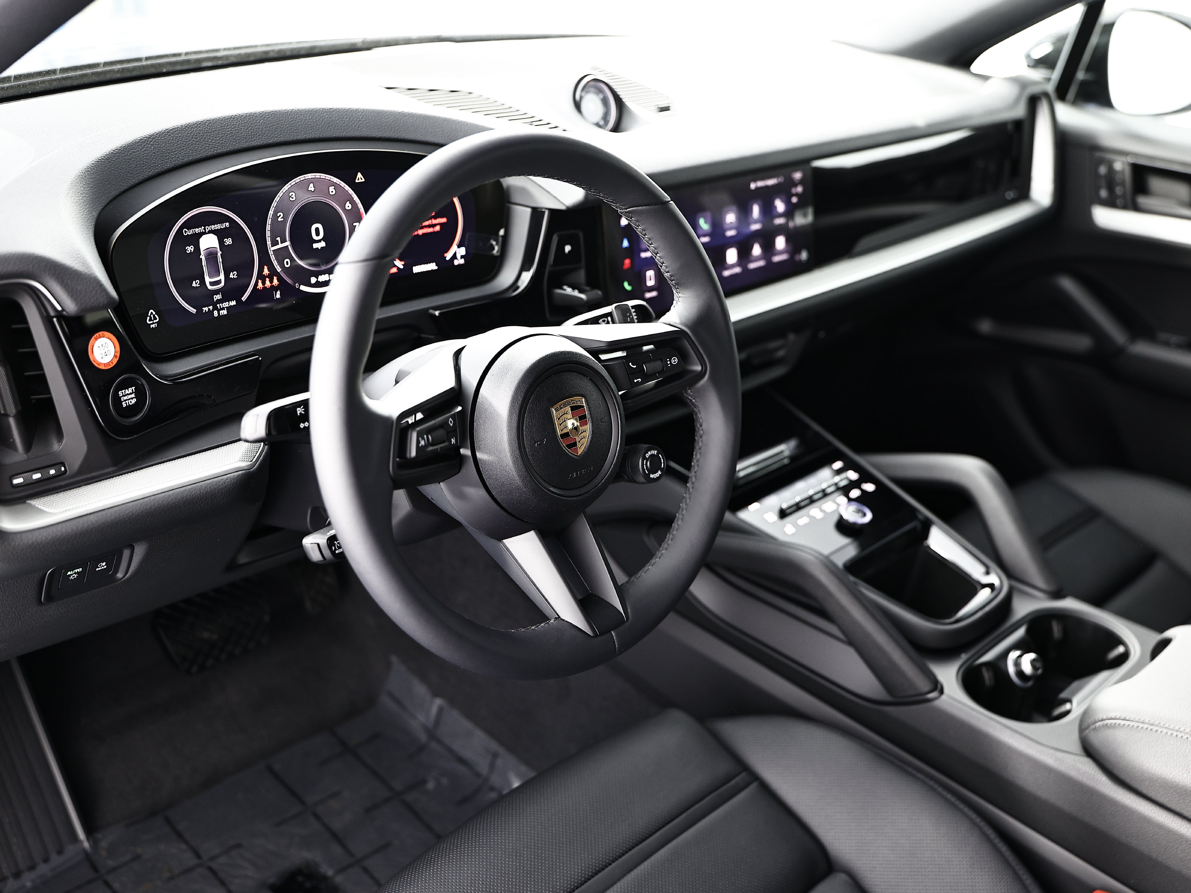 New 2026 Porsche Cayenne Coupe AWD/4WD image 4