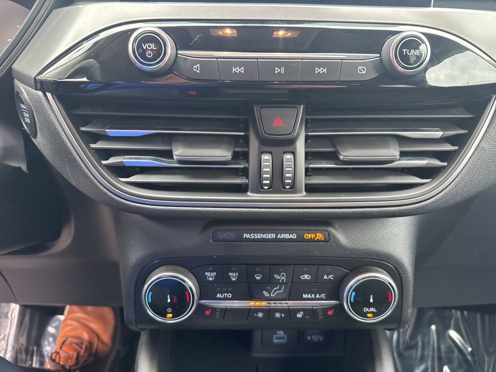 Used 2023 Ford Escape Active AWD/4WD image 16