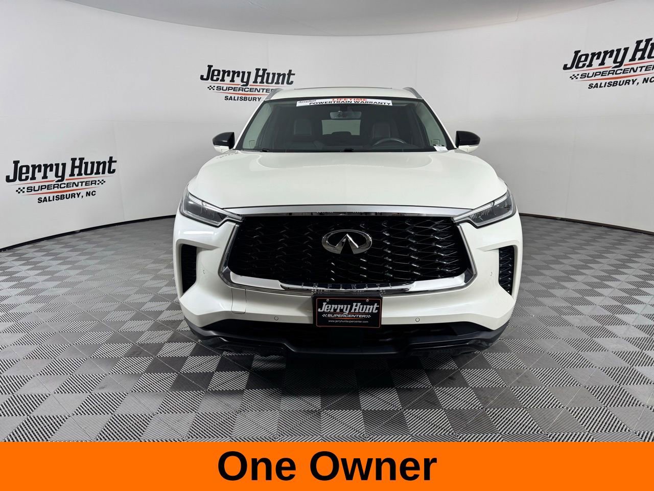 Used 2023 INFINITI QX60 Luxe w/ Performance Audio Package image 5