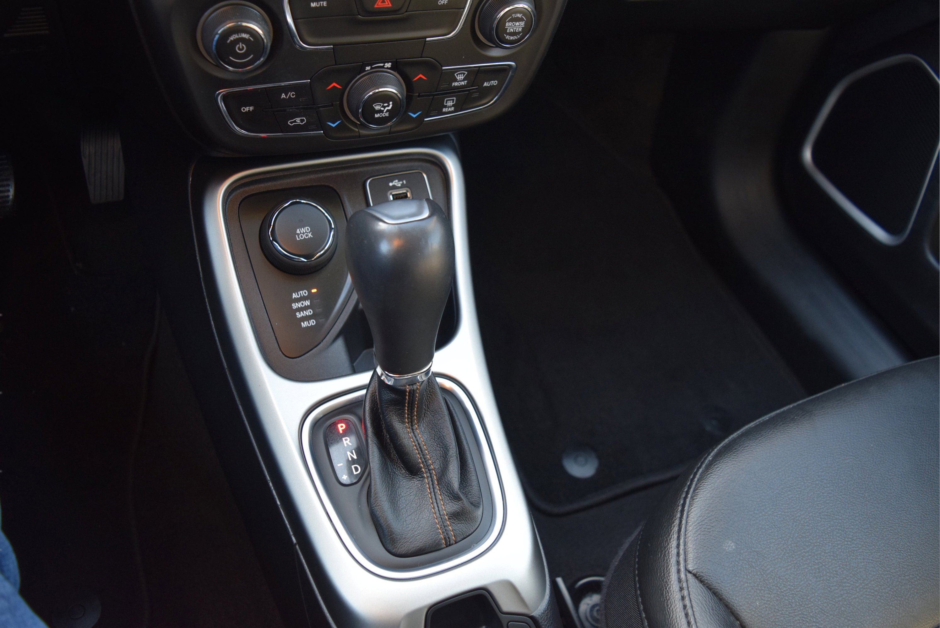 Used 2021 Jeep Compass Latitude image 15