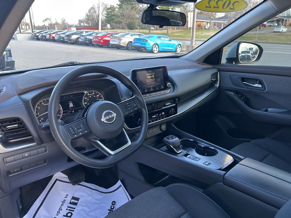 Used 2022 Nissan Rogue SV image 24