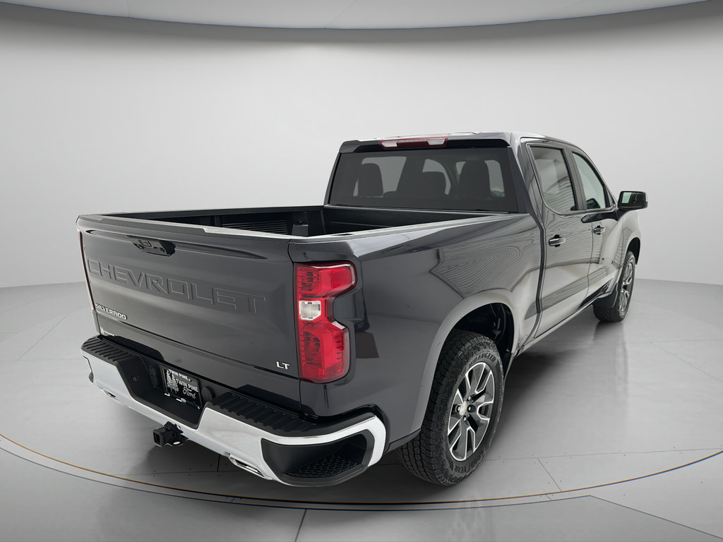 Used 2023 Chevrolet Silverado 1500 LT w/ Z71 Off-Road Package AWD/4WD image 4