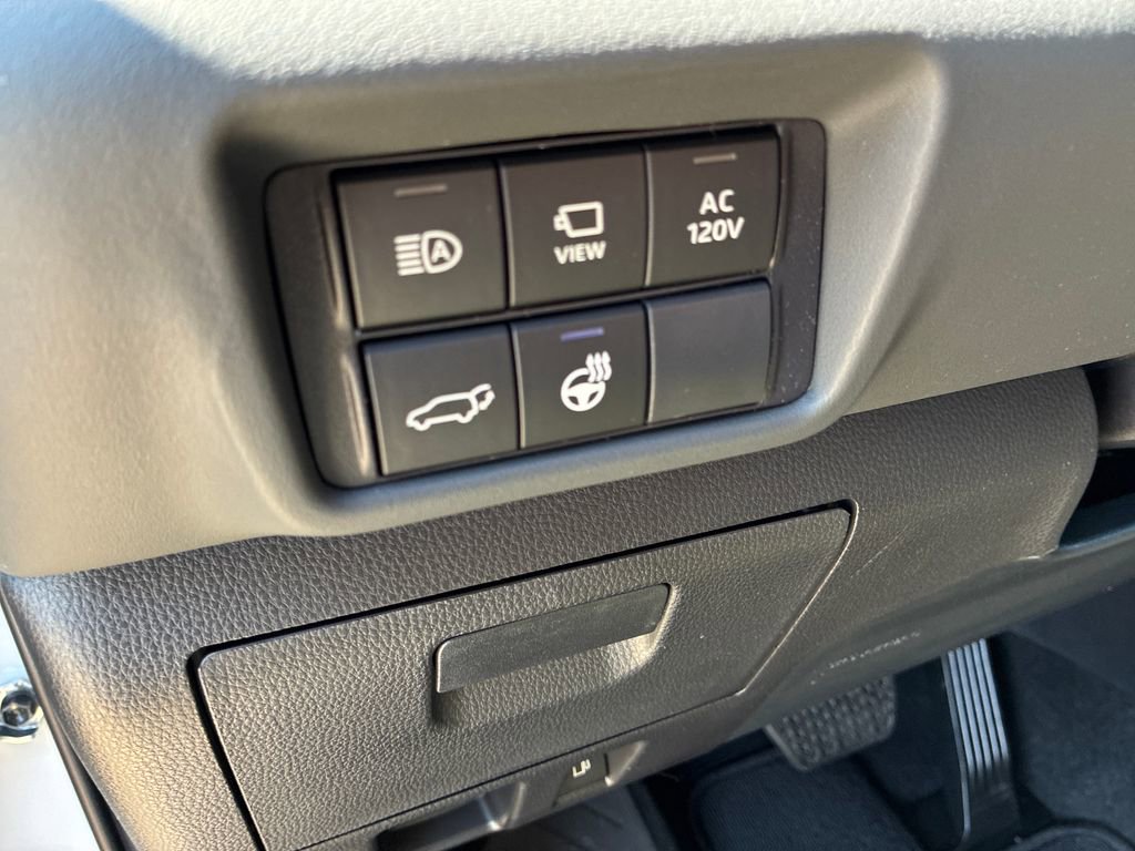 New 2026 Toyota Highlander Limited image 41