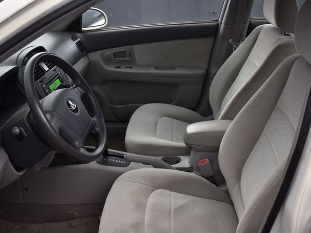 Used 2006 Kia Spectra EX FWD image 9