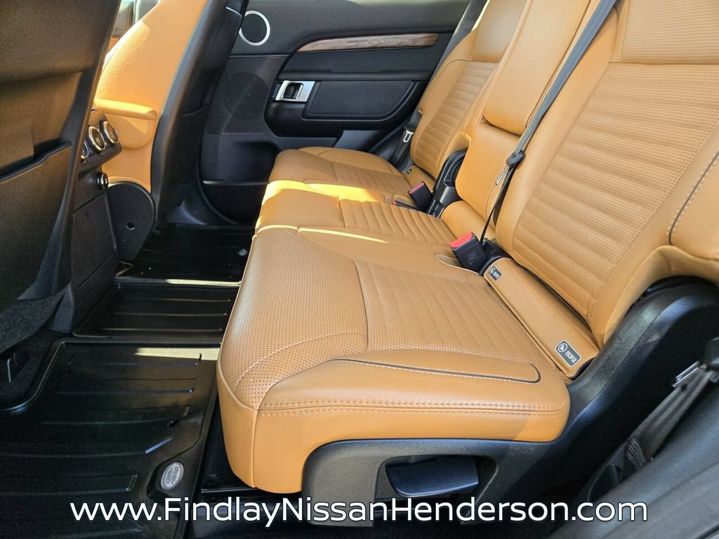 Used 2019 Land Rover Discovery HSE AWD/4WD image 12