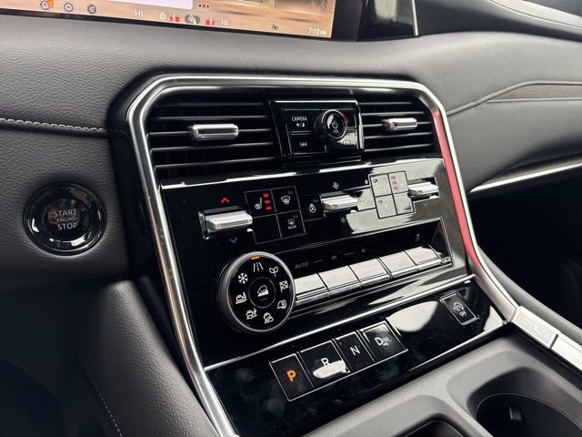 New 2026 Nissan Armada SL w/ Captain's Chari Seat Package image 29