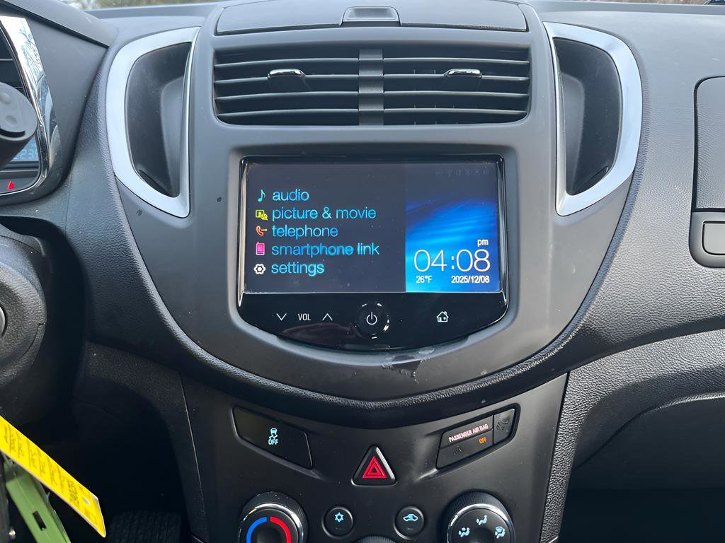 Used 2016 Chevrolet Trax LS image 26