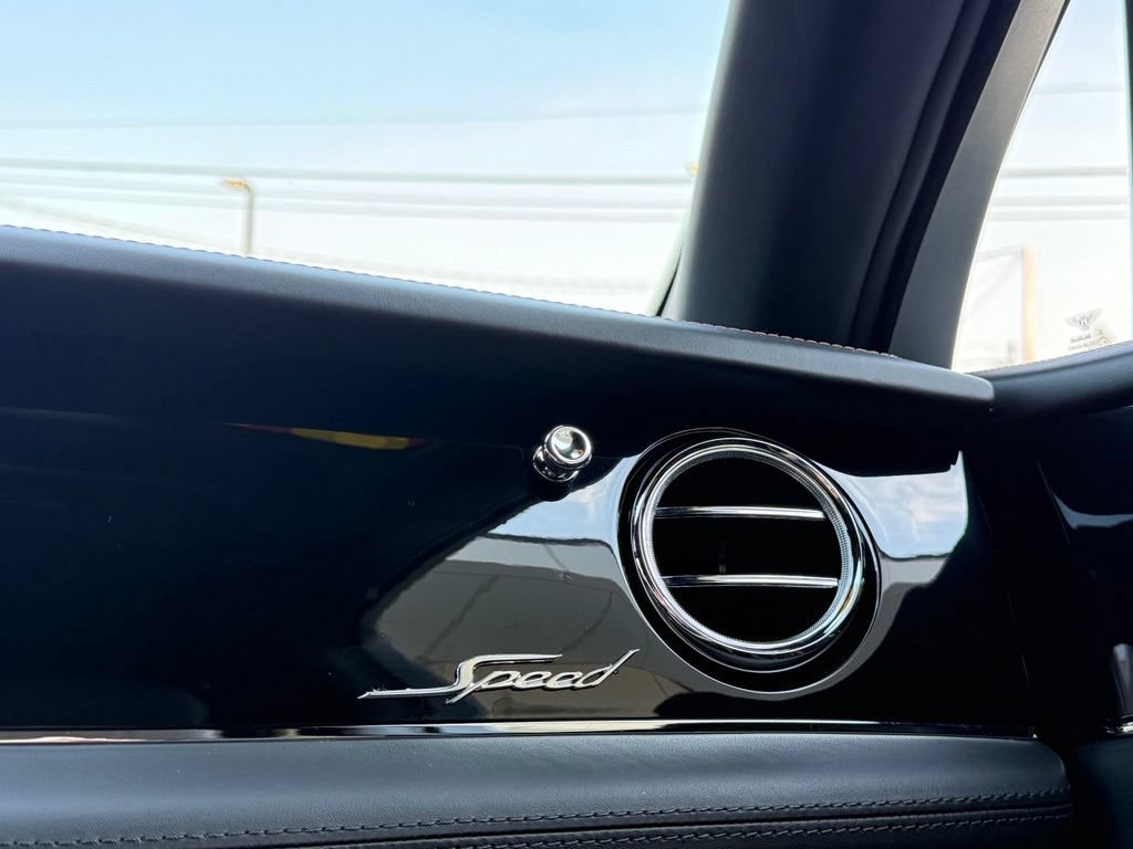 Used 2022 Bentley Bentayga Speed AWD/4WD image 24